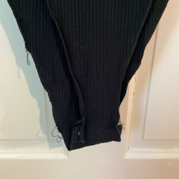 Emma & Sam black and red body suit. Size L - Picture 3 of 5